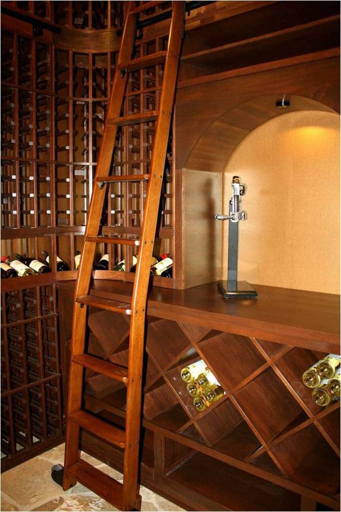 Elegant Traditional Home Wine Cellar Design